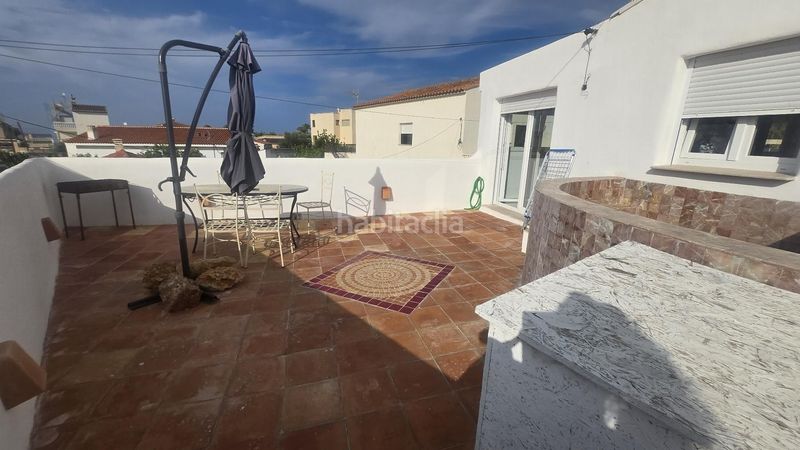 Foto f8d91544-dba0-4c1a-a816-66fb1d50c4ab. Casa amb piscina a Oliva playa Oliva