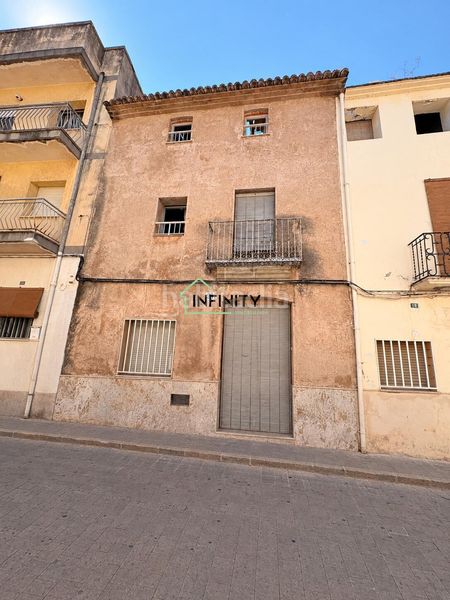 Foto e195af7d-c0b2-4350-a344-b9036217d3a7. Casa a Vilallonga / Villalonga