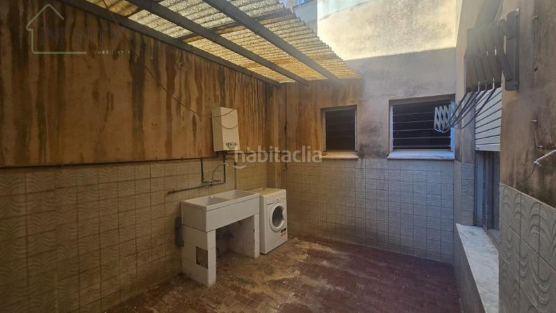 Foto 5936b649-7f92-4ae3-821f-9773f0aaf59c. Edificio la font d en carròsedificio en Font d´en Carròs (la)