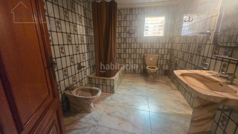 Foto 7540d66d-7833-4622-8b97-ba8e185db869. Edificio la font d en carròsedificio en Font d´en Carròs (la)