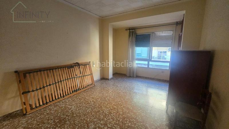 Foto d19b095f-5443-4abe-a335-7913f02af252. Edificio la font d en carròsedificio en Font d´en Carròs (la)