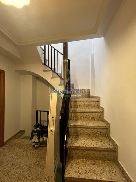 Foto c89cbaae-542b-4f66-b494-453b55403dbf. Casa amb calefacció a Oliva pueblo Oliva