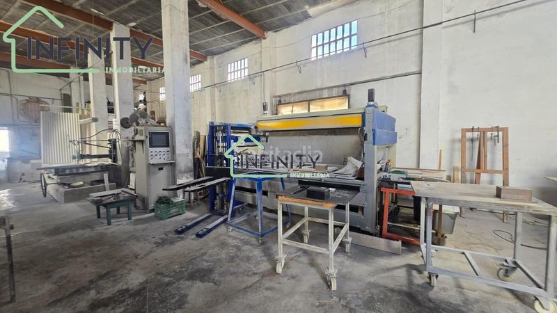 Foto 09603ba7-e49d-4f0a-9782-546e45b90419. Local comercial a Bellreguard