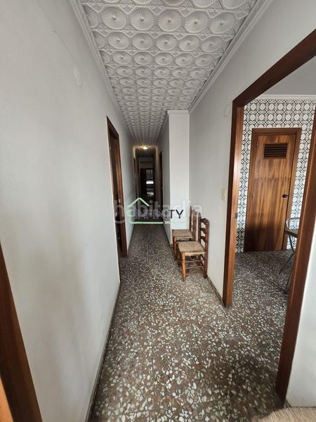 Foto 15be7207-ab86-474d-988c-73d7dc3876a0. Edifici a Font d´en Carròs (la)