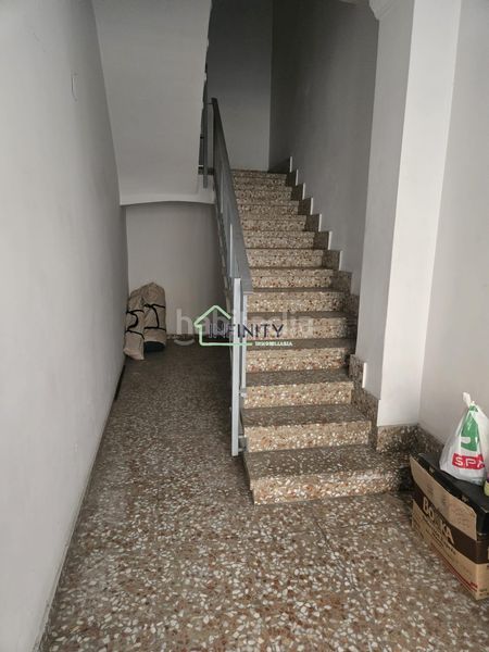 Foto 8b49e681-e882-4d53-898e-43070a2b559a. Edifici a Font d´en Carròs (la)