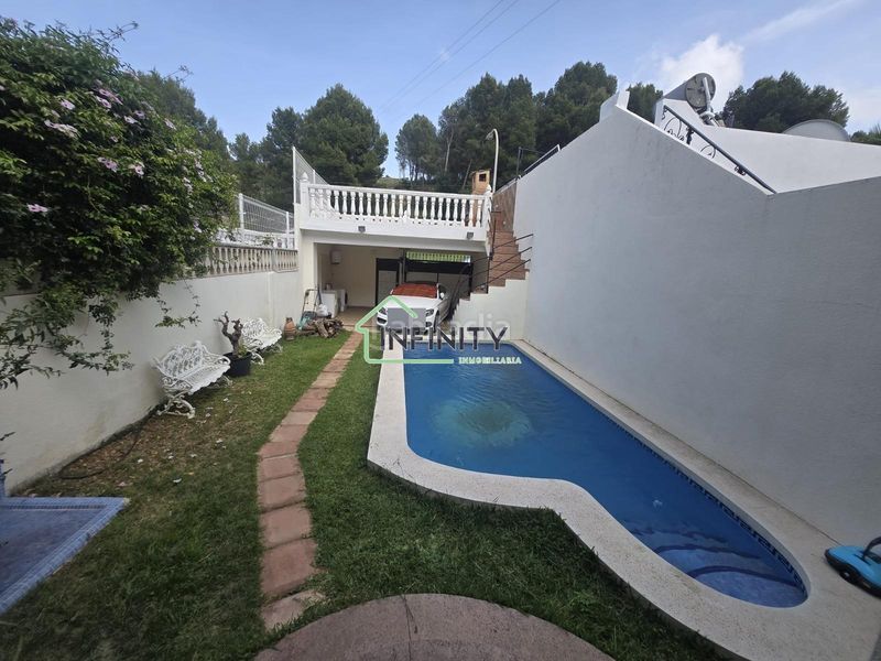 Foto 6ca08547-712c-4c31-8433-68434ff87d23. Casa amb calefacció aparcament piscina a Oliva pueblo Oliva