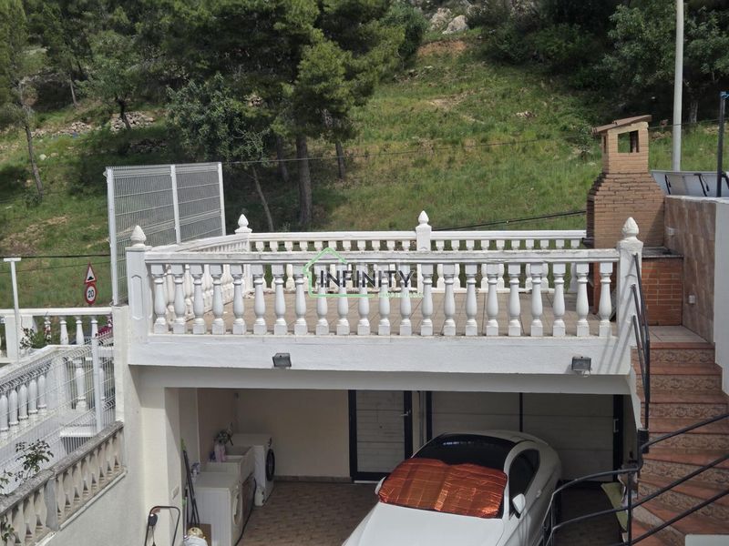 Foto c40ea615-b0d5-4d21-87d4-4613ce7ce55b. Casa amb calefacció aparcament piscina a Oliva pueblo Oliva