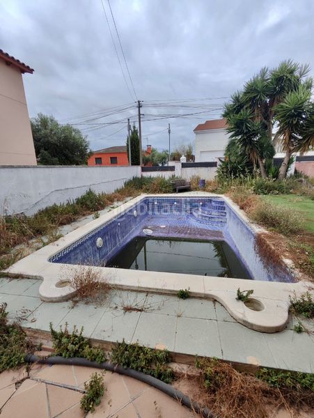 Foto 6838ba47-1459-49eb-8e39-f5c686d92ba7. Xalet amb calefacció aparcament piscina a Canyelles