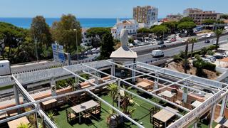 Local Comercial  Calle san wenceslao de calypso. Fantástico restaurante en venta con vistas panorámicas en una zo