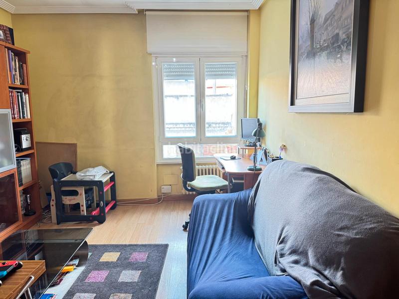 Foto c327693a-ac8b-41f3-ab9b-46c520019383. Piso se vende piso en el centro en Centro Ciudad León