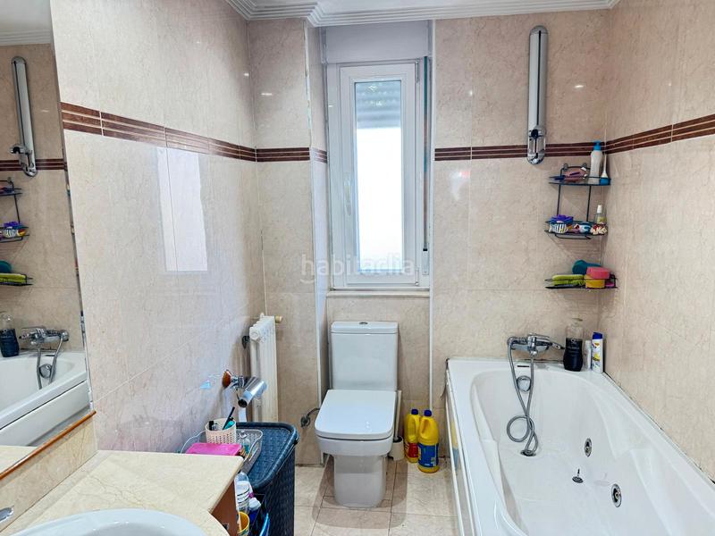 Foto f41b41a9-0337-42a3-ac2c-dc8280d4af21. Piso se vende piso en el centro en Centro Ciudad León