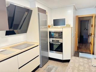 Appartement  Paseo el parque. Se vende piso en zona lastra