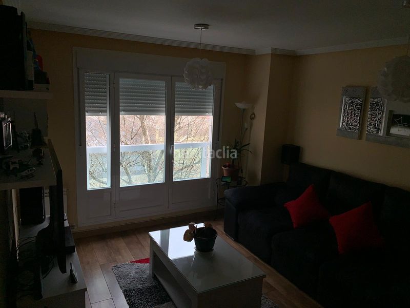 Foto 214b89ef-b88a-4456-9261-b55423c72372. Rent flat with heating parking in La Lastra León