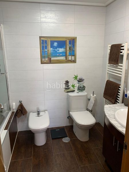 Foto 26d2c464-bf90-4b3d-828f-e61ca801ff2a. Rent flat with heating parking in La Lastra León