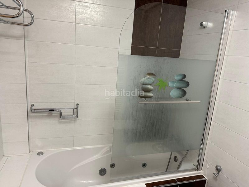 Foto 3e2b8d89-7746-4eed-a1ff-52ddd7dbdb29. Rent flat with heating parking in La Lastra León