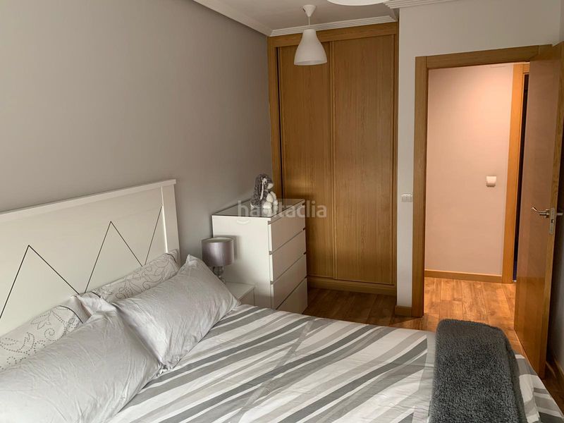 Foto d411225f-407f-4395-a96e-50b2d1d0c354. Rent flat with heating parking in La Lastra León