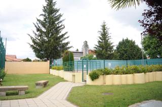 Casa adossada  Calle juan fern�ndez garc�a. Se vende adosado en villarrodrigo