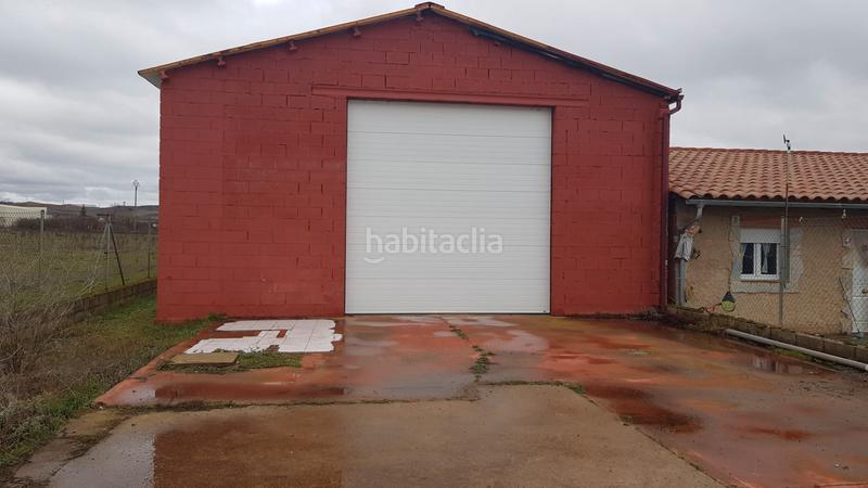 Foto 072641ea-d93b-443e-abe3-b4faaf8dae34. Capannone industriale in Puente Castro León