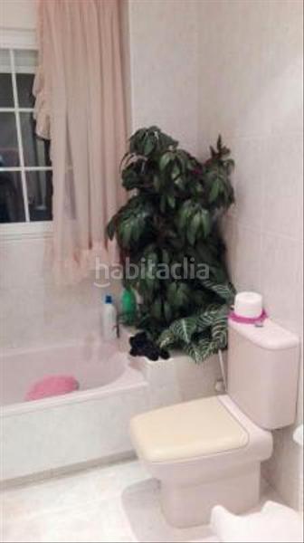 Foto 0f2a02e9-6573-4822-891e-df27a508bc49. Xalet amb xemeneia calefacció aparcament a Valdefresno