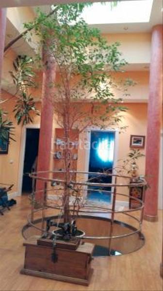 Foto 2b2b3ee6-78e4-4379-96c0-c2a8b4356012. Xalet amb xemeneia calefacció aparcament a Valdefresno