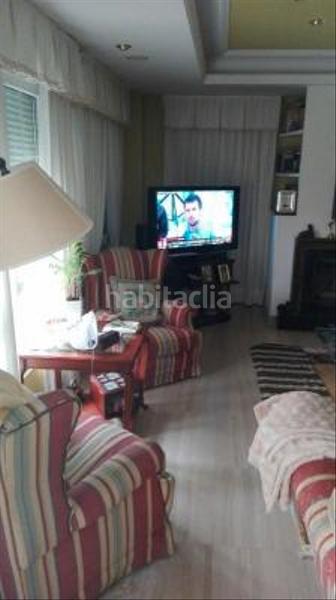 Foto 2e845468-305e-4412-8c2a-25199f7d8275. Xalet amb xemeneia calefacció aparcament a Valdefresno