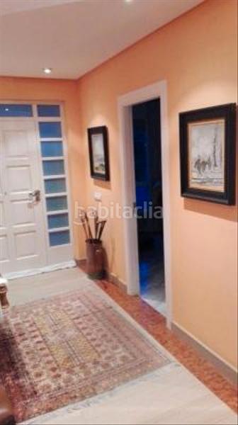 Foto 3172a975-be13-443e-8280-697b29b51c96. Xalet amb xemeneia calefacció aparcament a Valdefresno