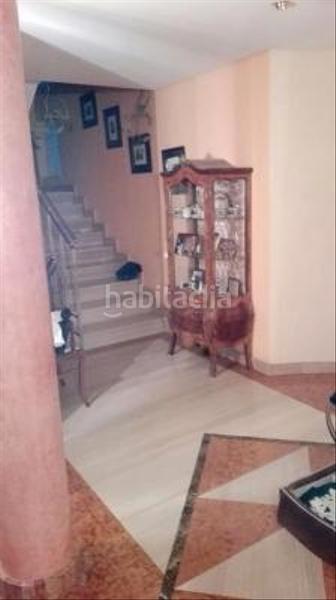 Foto 35ede41a-2e1a-46c8-b091-29069881cb5d. Xalet amb xemeneia calefacció aparcament a Valdefresno