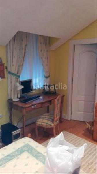 Foto 84e74c88-f995-4f71-b576-02e99565670c. Xalet amb xemeneia calefacció aparcament a Valdefresno