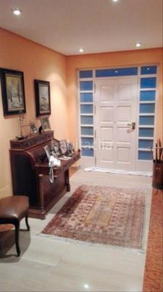 Foto f03a5929-e4ca-4a4c-9141-18e9582d319e. Xalet amb xemeneia calefacció aparcament a Valdefresno