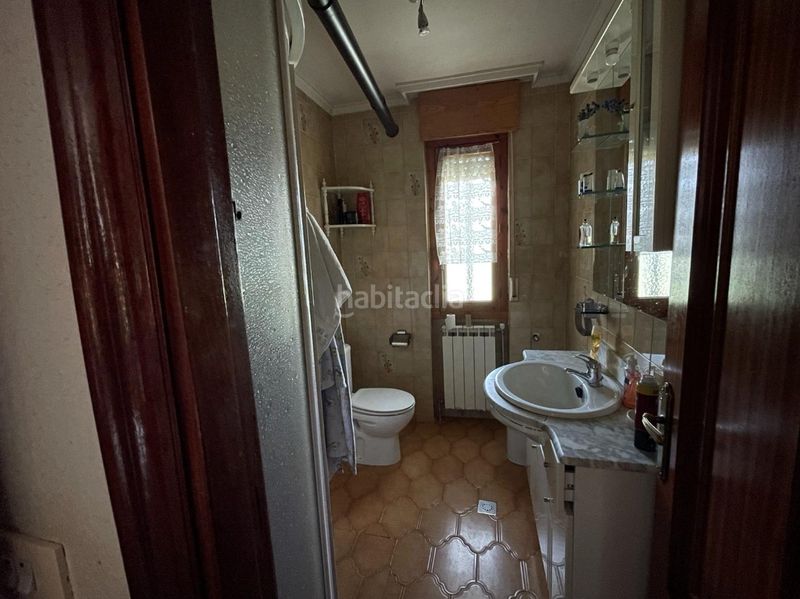 Foto 0557027c-3db2-4285-8ff8-7dc44881b122. Casa amb xemeneia calefacció aparcament a Valdepiélago