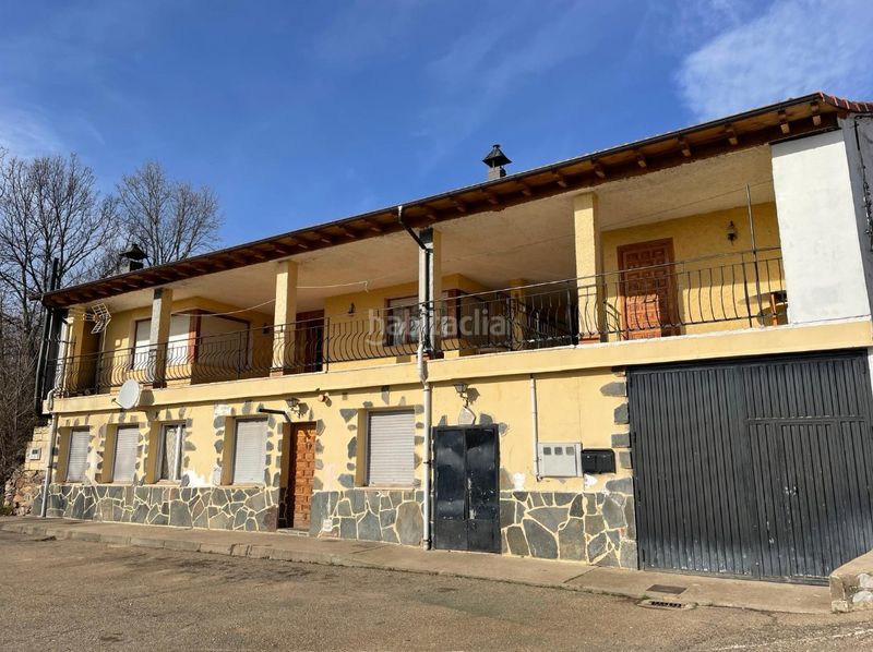 Foto 9f36b9f0-173c-4f3b-a35d-98cd58430839. Casa amb xemeneia calefacció aparcament a Valdepiélago