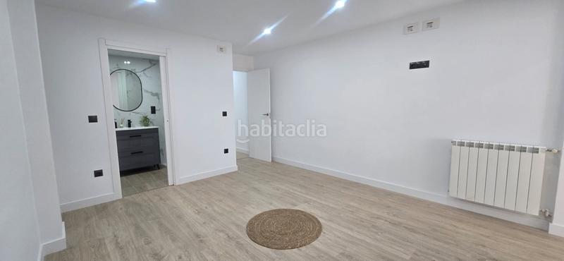 Foto 64d9cd09-e6e5-4e6c-97c5-d6f189531c3e. Piso se vende piso recién reformado en sampiro en León