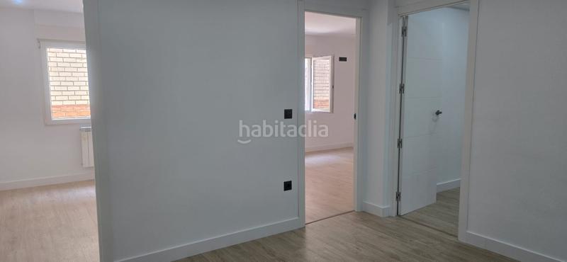 Foto 96561fcf-a6fa-4274-a350-82e98e9a8bb4. Piso se vende piso recién reformado en sampiro en León