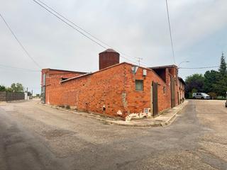 Fabrikhalle  Calle carretera. Se vende nave en urdiales del páramo