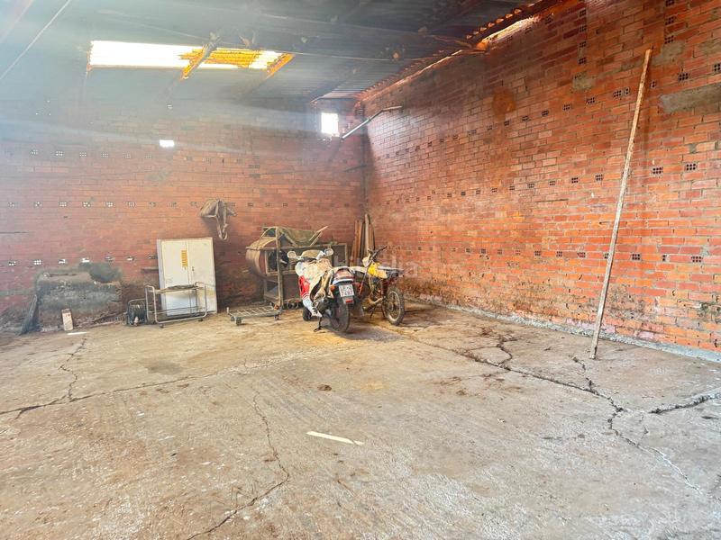 Foto d9f2b3aa-11dc-435a-9383-e0daee513cfb. Bâtiment à usage industriel dans Urdiales del Páramo