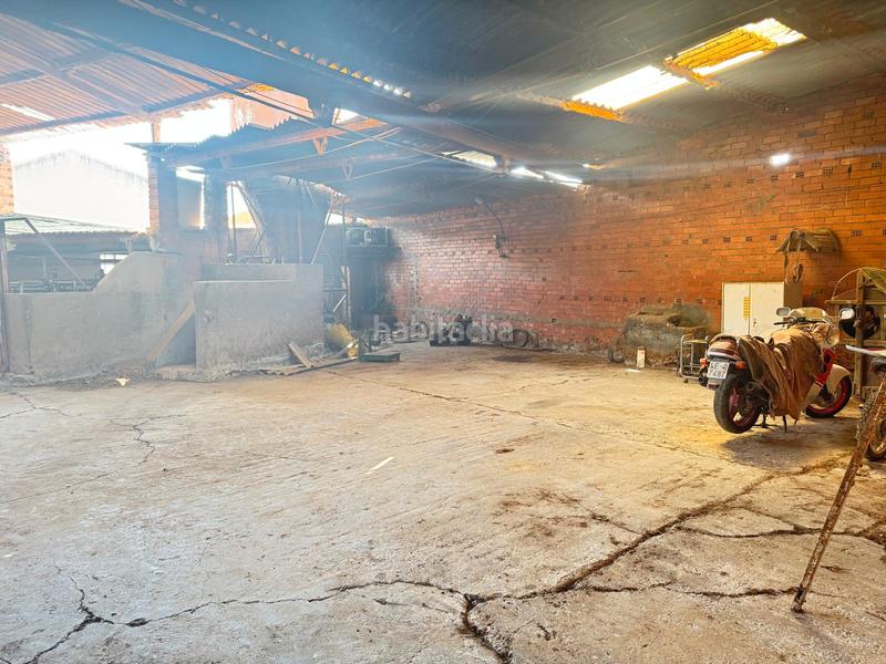 Foto f9681185-506b-428f-8d92-1007b9b084bb. Bâtiment à usage industriel dans Urdiales del Páramo