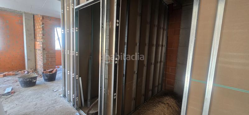 Foto bbdb2aa4-8e11-42bc-bf6d-e54792e8aed7. Pis amb calefacció a Trobajo del camino