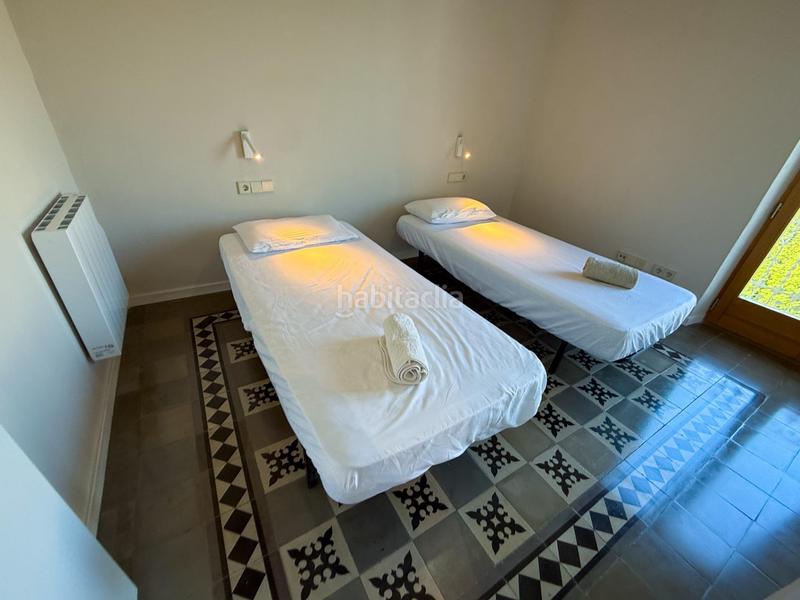 Foto 49450521-8d38-49ab-866c-0d8032bcb5c4. Lloguer casa a calle mossen bundo 1 a Bisbal del Penedès (La)