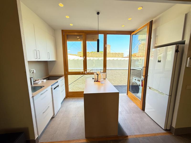 Foto f88b4d20-2a2e-47d1-b4fe-fa5bc1deeca0. Lloguer casa a calle mossen bundo 1 a Bisbal del Penedès (La)