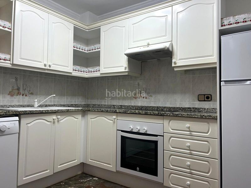 Foto e96b4e1a-3fbf-48b4-a27e-a94364b89c61. Pis a de milà i fontanals 1 a L´Estany Calafell