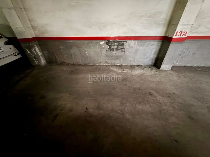 Foto c81d7343-524c-4762-9fb5-1bc18009df14. Aparcament cotxe a valls 84 a Centre Vendrell (El)