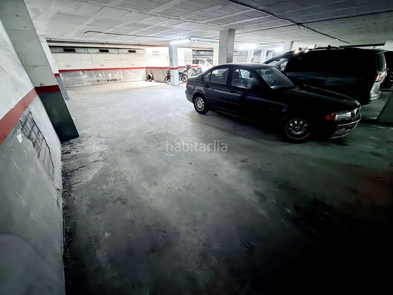 Foto ee362e96-e060-4e96-a3c8-f7a8b485b5dc. Aparcament cotxe a valls 84 a Centre Vendrell (El)