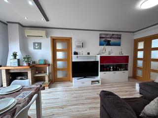 Dachwohnung  Barcelona. Bonito tico en el centro de segur de calafell