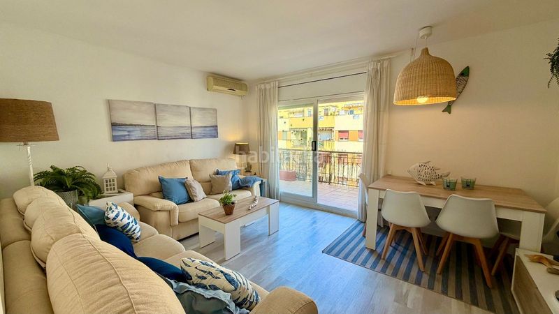 Foto b747aff8-bde3-4577-b485-5753d9a4f40b. Àtic a Cunit residencial Cunit