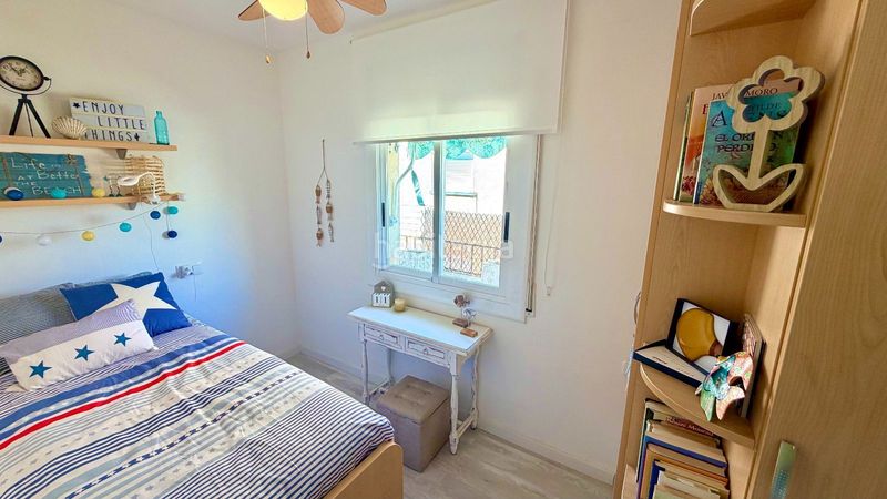 Foto fc82c6aa-4c55-42ea-97f5-b422d5a7be71. Àtic a Cunit residencial Cunit