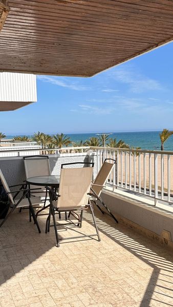 Foto 5852d9d9-0fde-4675-834b-85ce55c819f2. Pis a Segur Platja Segur de Calafell