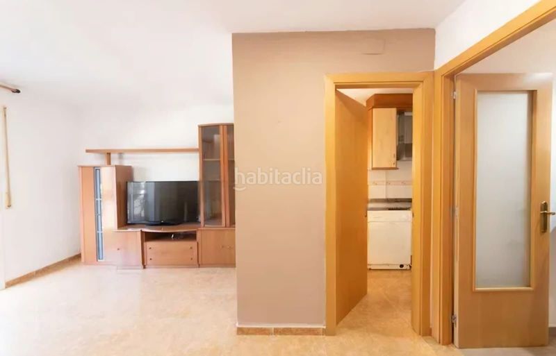 Foto 6c051ca0-b29e-49ee-b870-54b620dc6c04. Flat with heating parking in Cunit residencial Cunit