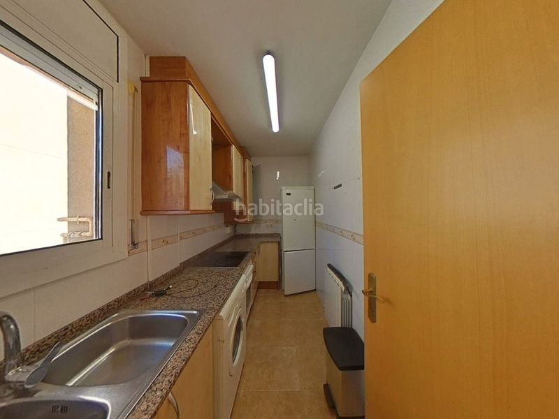 Foto 6f4bf7b5-fcac-41ed-9bbe-6aa6308daab2. Flat with heating parking in Cunit residencial Cunit