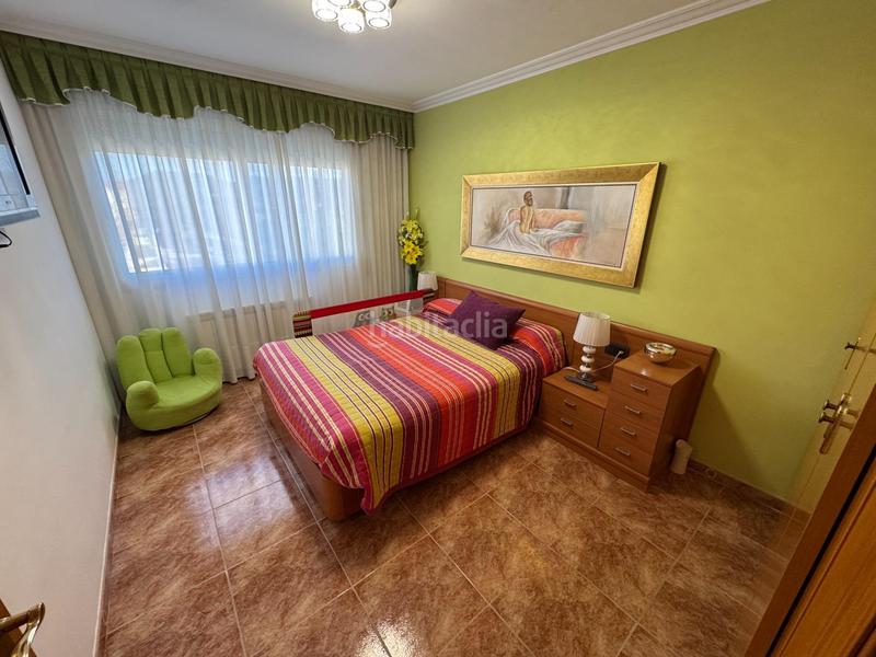 Foto 4e5de1b8-d273-4c64-ab23-f2c4b8a2fab1. Casa adosada preciosa casa con piscina privada en Calafell