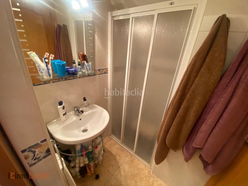 Foto 330d8a4f-0ba3-4b8e-ac9e-3d0d85d3def7. Casa adossada amb calefacció aparcament a Segur de Calafell nucli urbà Segur de Calafell